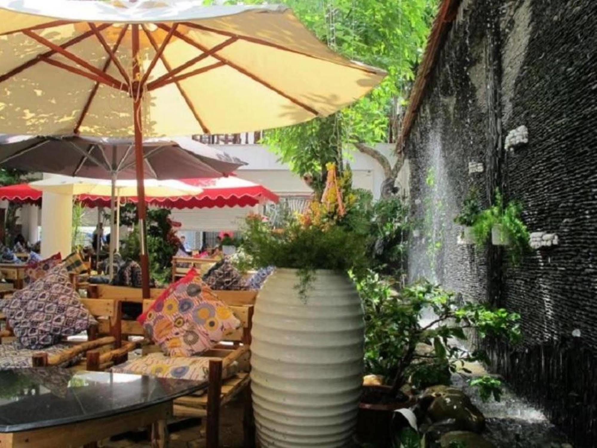 Pylos Hotel Ho Chi Minh-Byen Eksteriør billede